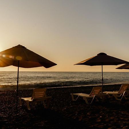 Sunrise Garden Hotel 3* Gagra Exteriör bild
