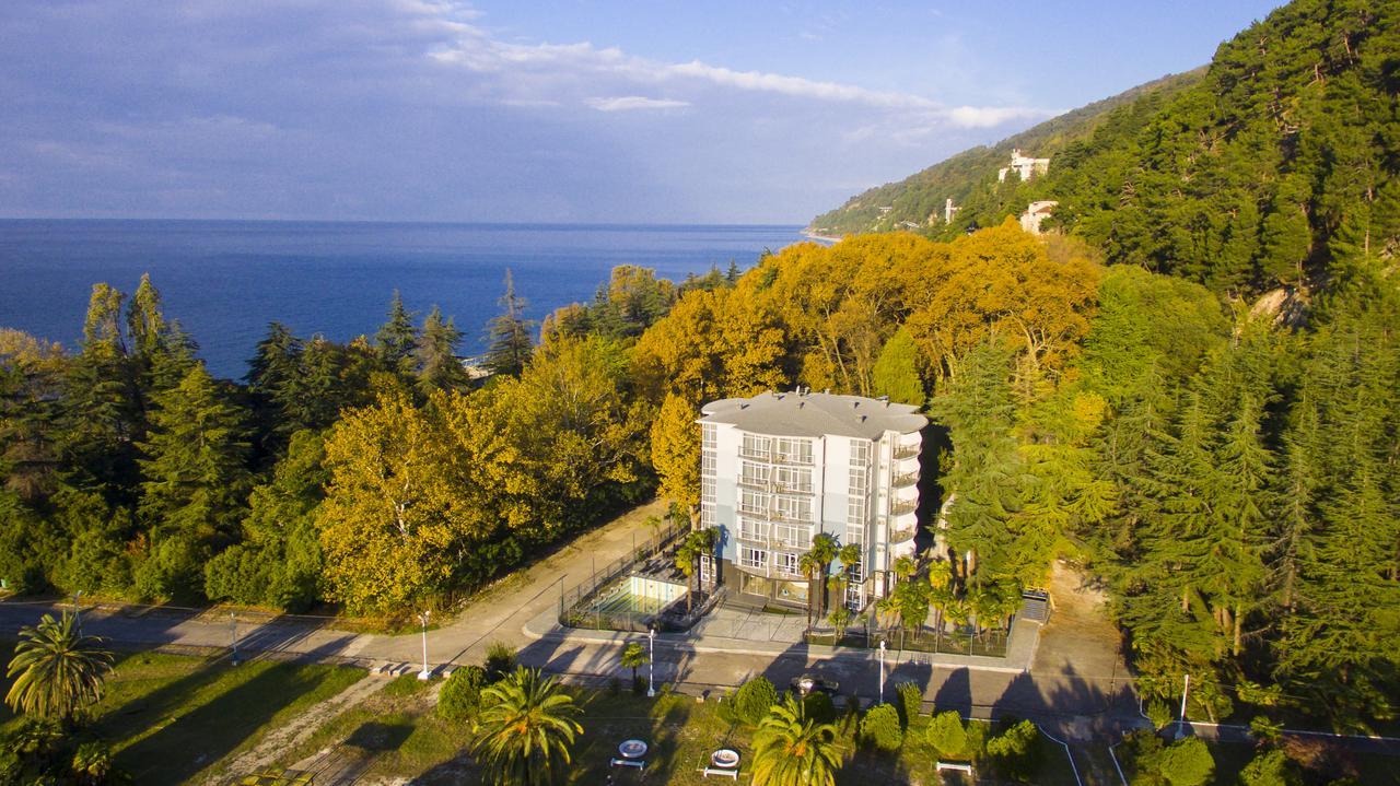 Sunrise Garden Hotel 3* Gagra Exteriör bild