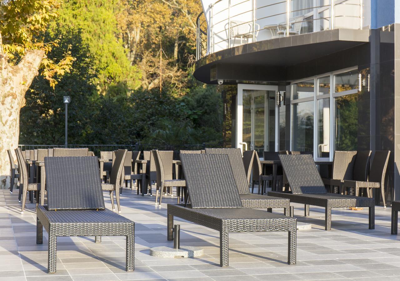 Sunrise Garden Hotel 3* Gagra Exteriör bild