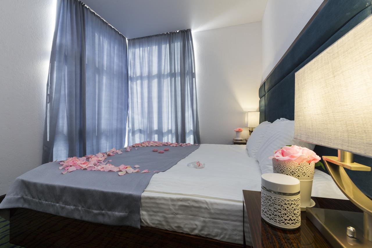Sunrise Garden Hotel 3* Gagra Exteriör bild