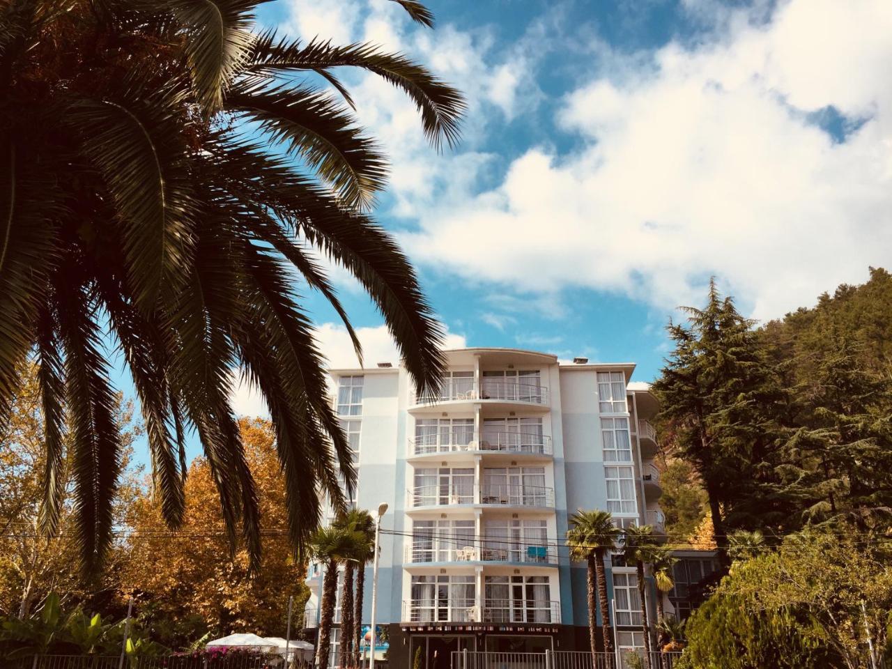 Sunrise Garden Hotel 3* Gagra Exteriör bild