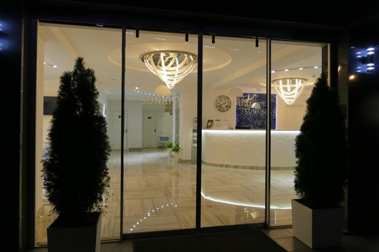 Sunrise Garden Hotel 3* Gagra Exteriör bild